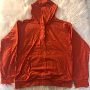 Long sleeve light weight sweatshirt